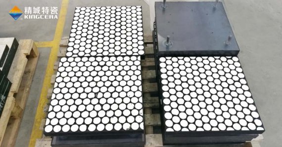 永利集团特瓷耐磨陶瓷在矿石码头装卸装备的防磨应用