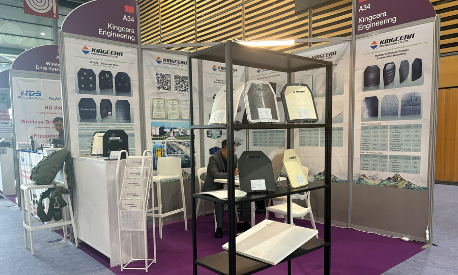 湖南永利集团携最新防弹产品亮相法国欧洲国际防务展